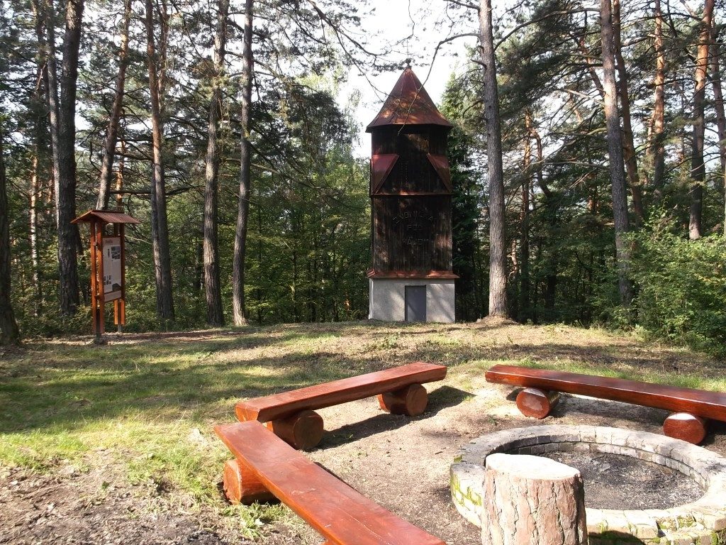 Zvonička dnes — rekreačný areál nad Novou Baňou